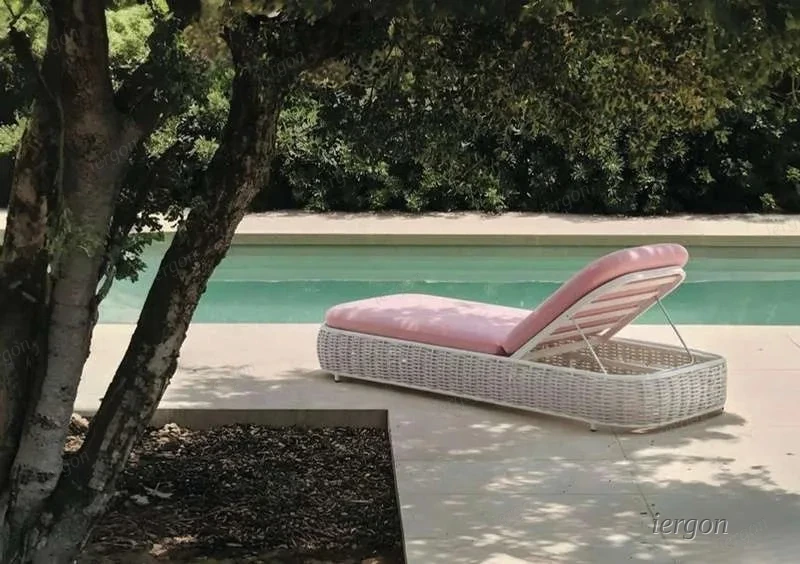 Loungers