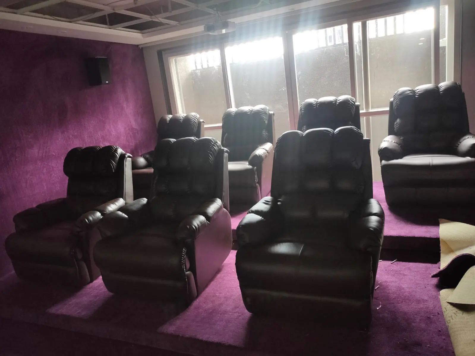 Home Theatre Recliners, Ujjain, Ratlam, Mandsaur & Indore