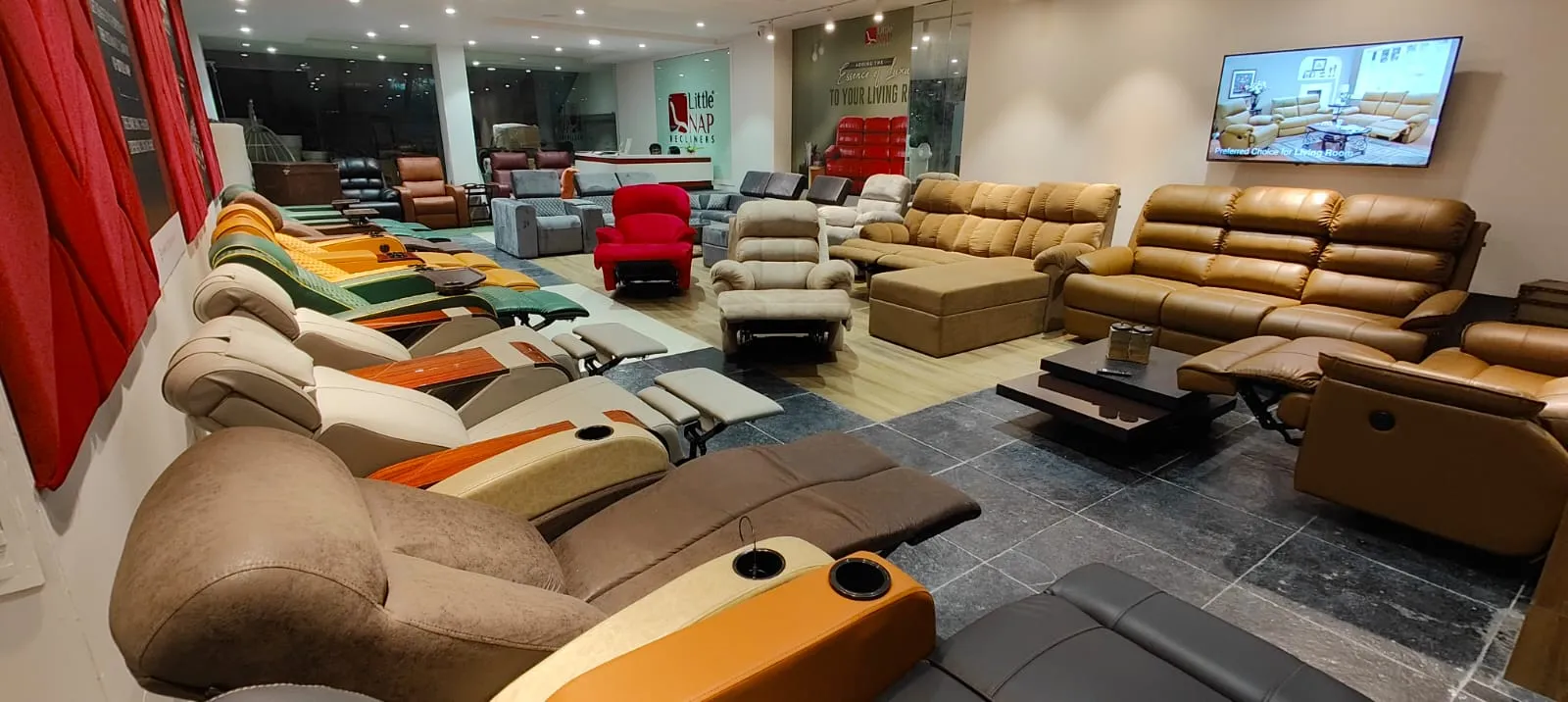 Recliners & sofas